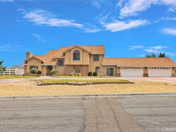 27655 River Rock Rd, Helendale, CA 92342