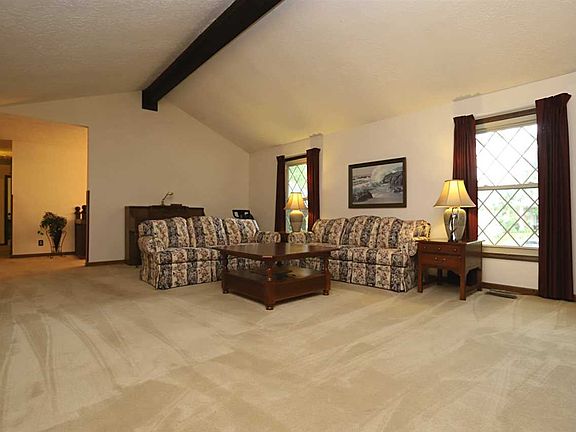 5th image of 5211 E Esche Dr