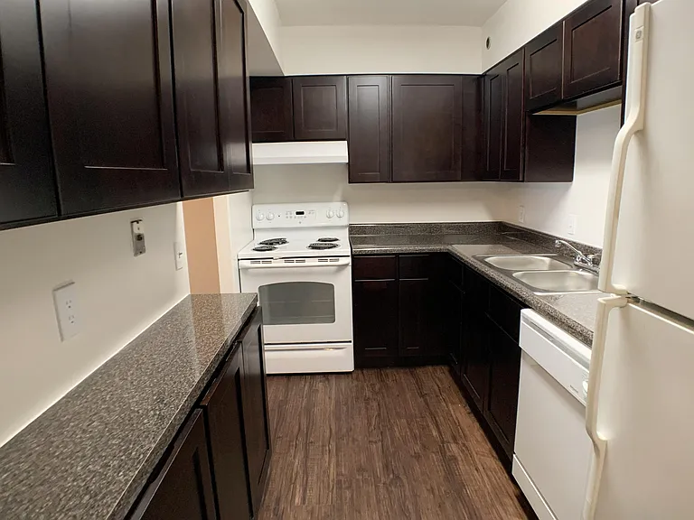 Indian Lookout Apartments — Photo 22