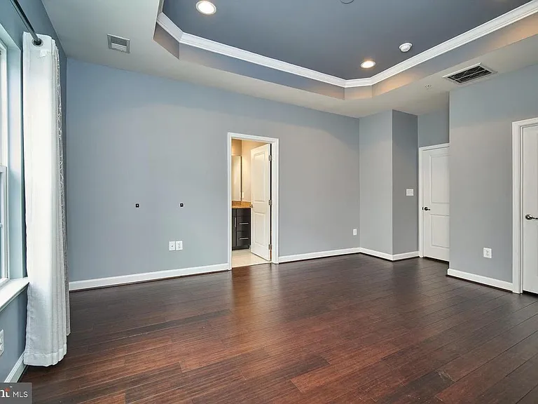 8126 S Channel Dr — Photo 18