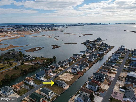 2nd image of 38270 Bayberry Ln