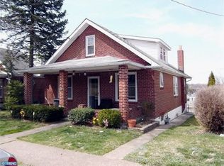 935 Upland Ave, Shillington, PA 19607