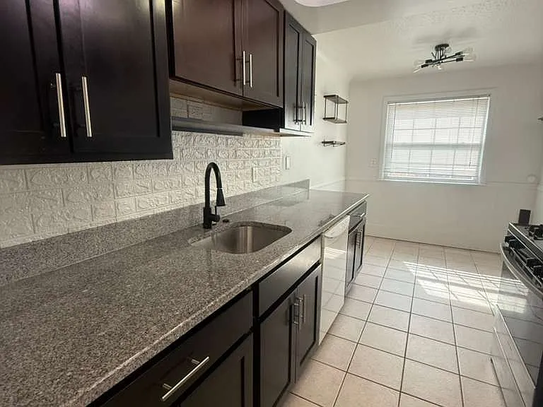 2600 Warrensville Center Rd #2 — Photo 7