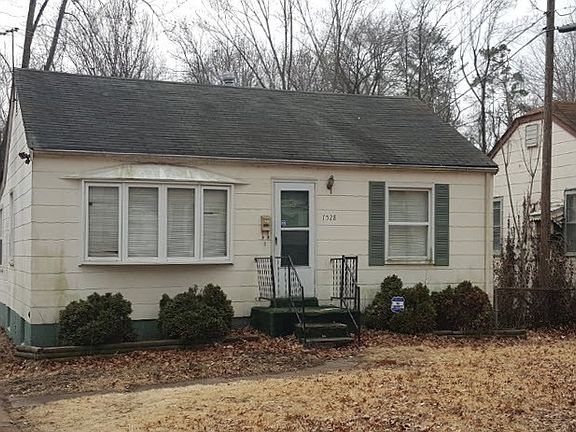 2nd image of 7528 Balfour Dr