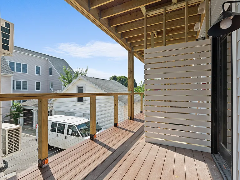 113 Ives Street — Photo 95