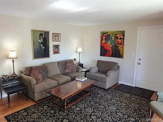 2185 Violet Cir #4 — Photo 16