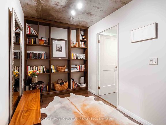 4th image of 1005 King St W #502