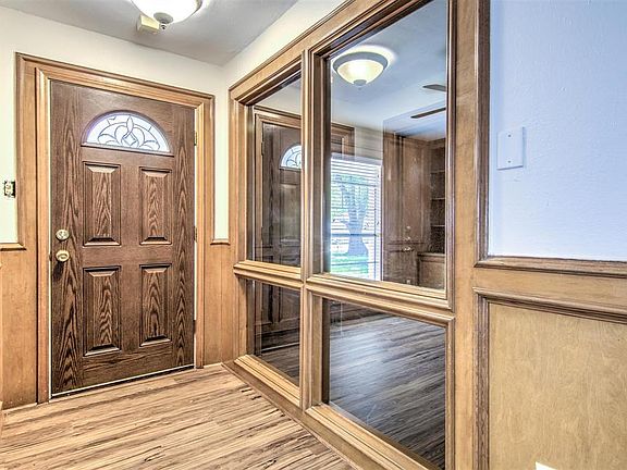 3rd image of 21006 Settlers Valley Dr