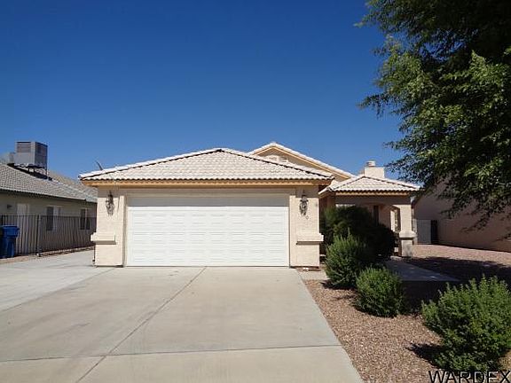 2nd image of 3640 Terra Loma Dr