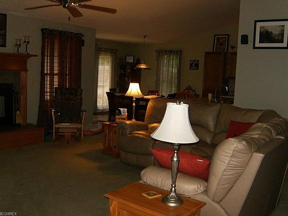 3rd image of 2069 Cinnamon Dr