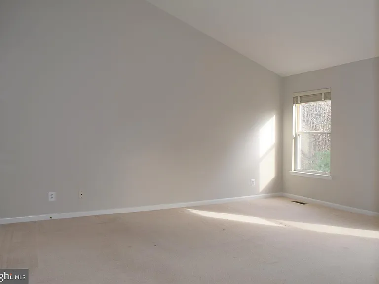 8933 Royal Astor Way — Photo 25