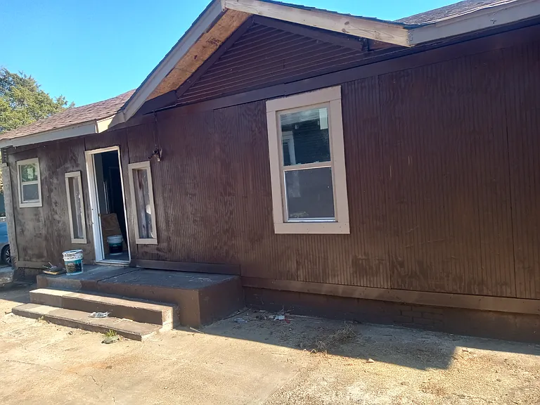 803 Richmond Ave — Photo 12