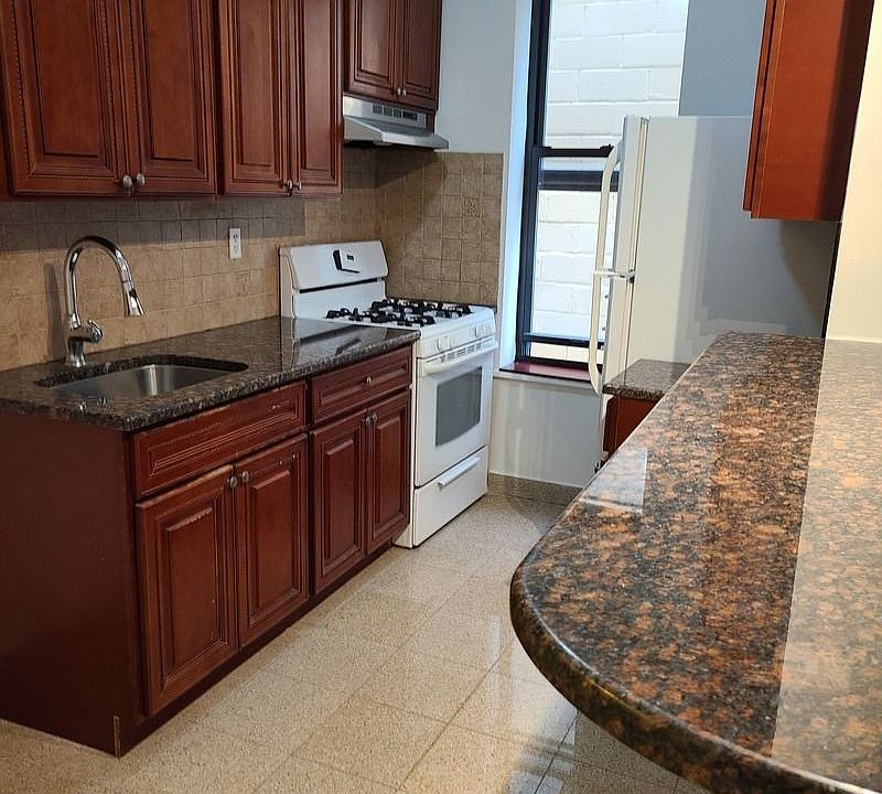 1st image of 25-81 36th St #C3