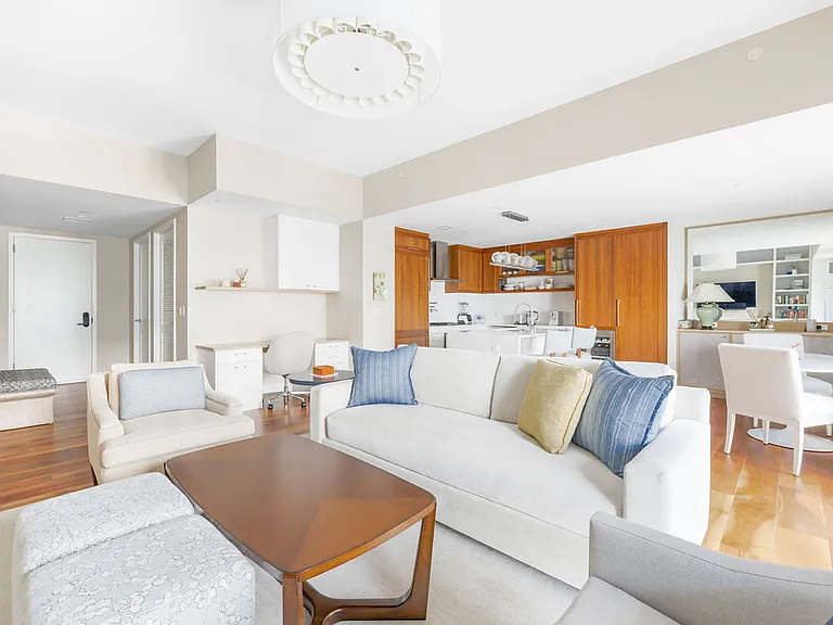 300 Pier 4 Blvd #7A — Photo 7