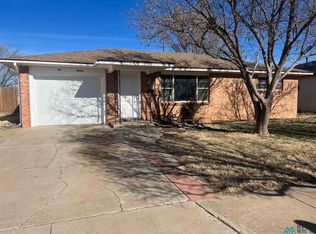516 Circle Dr, Clovis, NM 88101