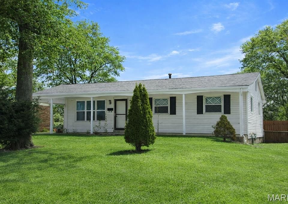 1st image of 245 Alma Dr