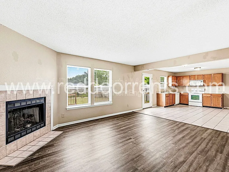 76 Snowflake Cir — Photo 6