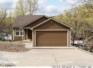 71 Hard Castle Rd, Sunrise Beach, MO 65079