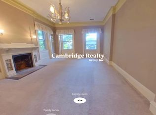 175 Summer St #5T, Somerville, MA 02143