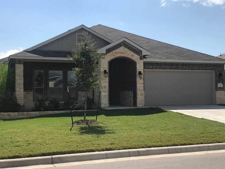 1120 Pinwheel Dr