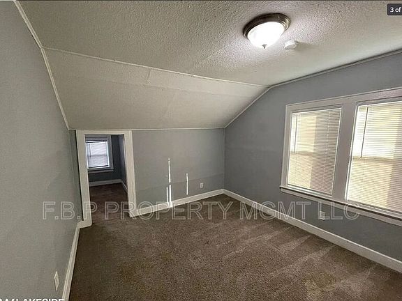 2nd image of 15839 Lasalle St