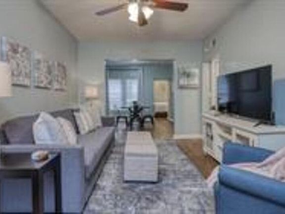 3rd image of 22 W 34th St #2E