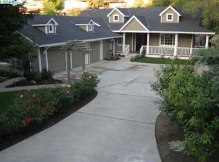 2438 Larkey Ln, Walnut Creek, CA 94597