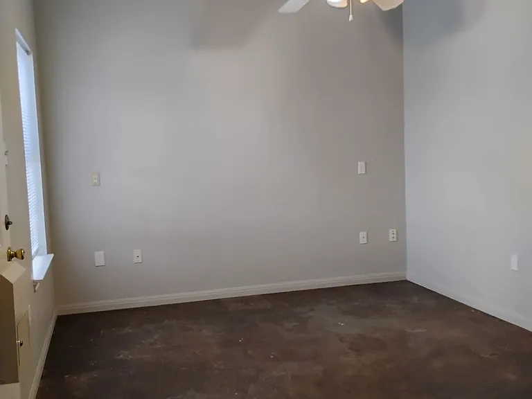 Lacy Loft — Photo 37
