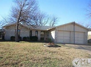 1014 Ontario Dr, Garland, TX 75040