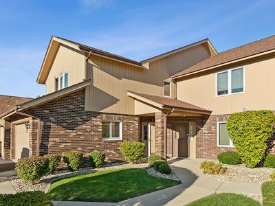 8920 Dublin St #15-D, Orland Park, IL, 60462