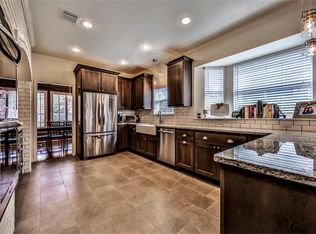 202 Aberdeen St, Stafford, TX 77477