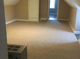 17 Middle St APT 3, Claremont, NH 03743