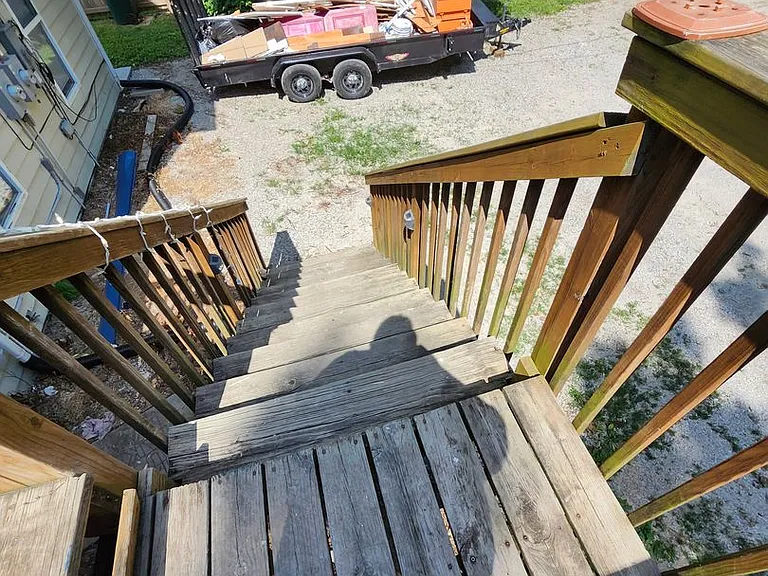 203 W Morrison St — Photo 17