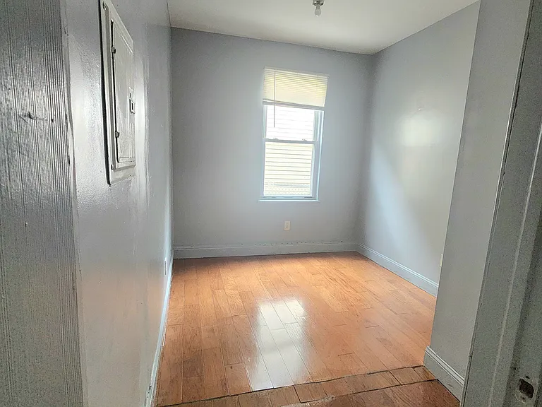 66 Vincent St #1 — Photo 14