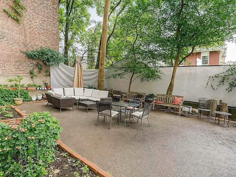 150 Hawthorne St #5P — Photo 6