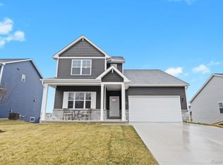 370 Jubilee Dr, Whitmore Lake, MI