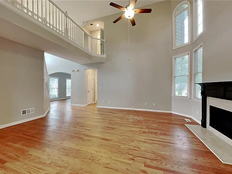 3930 Summit Gate Dr — Photo 2