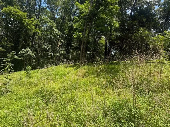 1712 Moormans Rd, Lynchburg, VA 24501