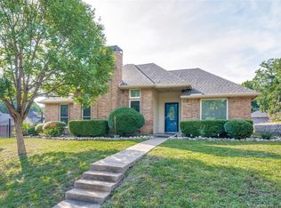 3806 Jennifer Ln, Rowlett, TX 75088