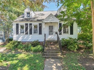 106 W Cameron Rd, Falls Church, VA 22046
