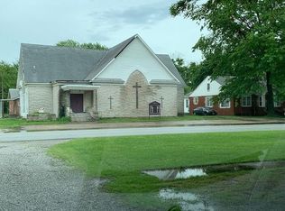210 S Main St, Afton, OK 74331