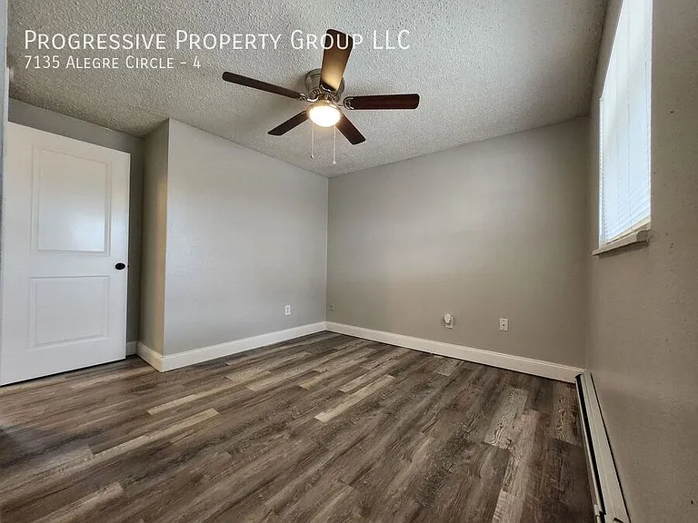 7135 Alegre Cir #4 — Photo 13