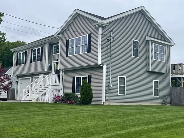 25 Sunset Dr, Taunton, MA 02780