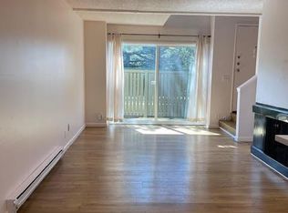 357 Half Moon Ln APT 5, Daly City, CA 94015