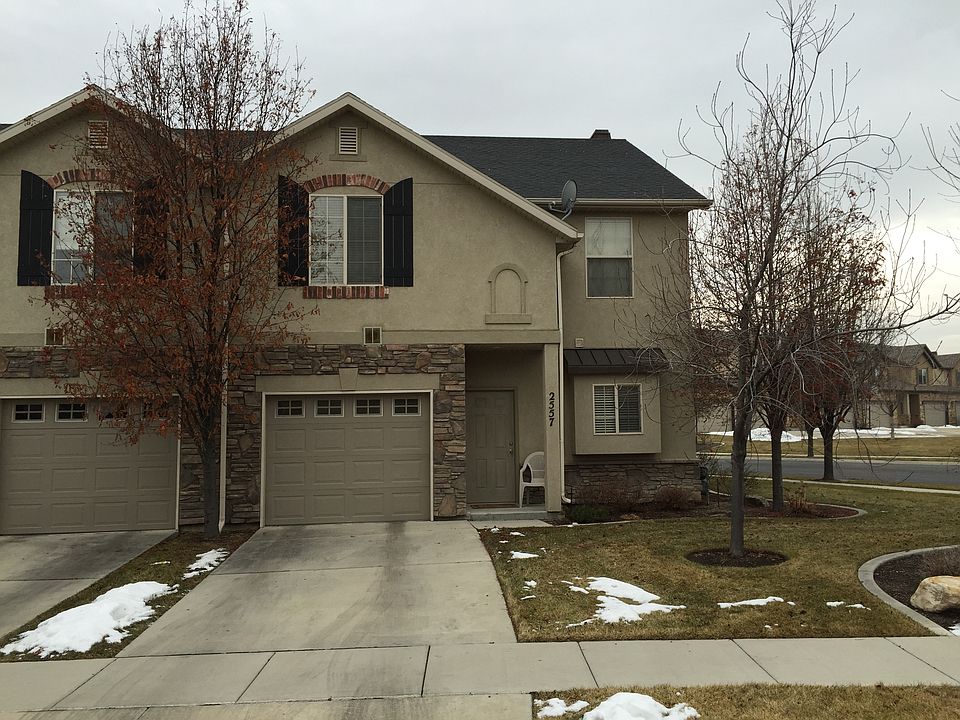 1st image of 2557 W Mont Sur Dr
