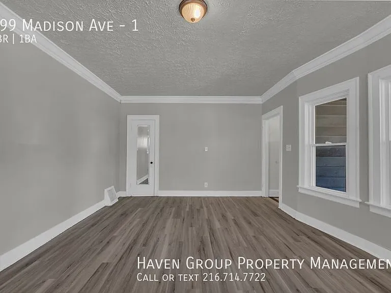 399 Madison Ave #1 — Photo 9