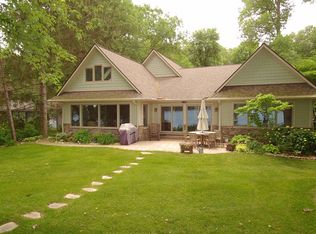 4909 Gallagher Blvd, Whitmore Lake, MI 48189