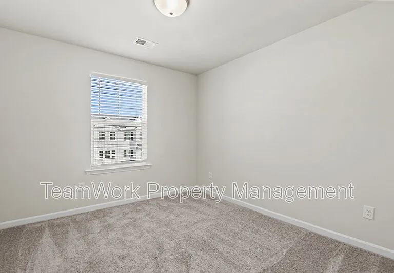9413 Sun Fountain Dr — Photo 17