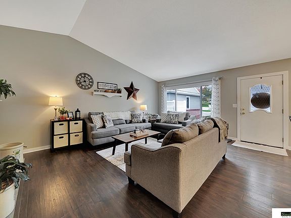 5th image of 5428 Thies Cove Dr