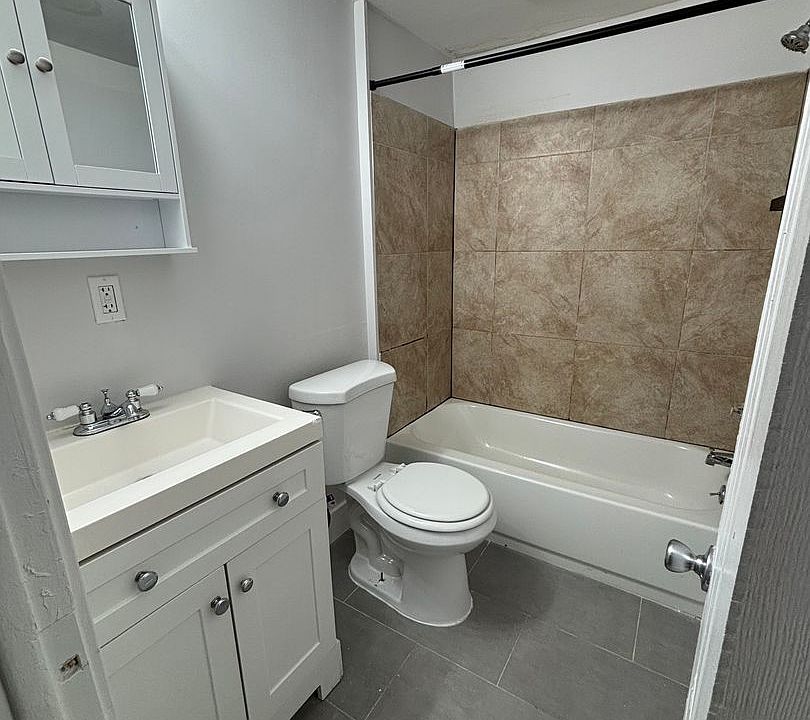 1st image of 57 Thompson St #Basement